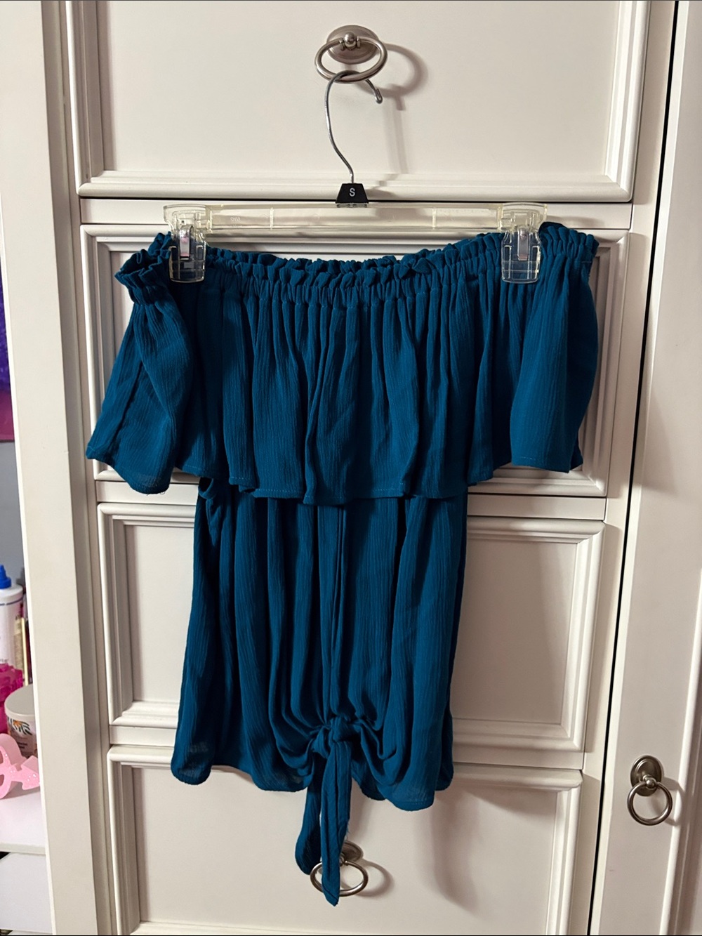Express Teal Off-Shoulder Crop Top with Front Tie